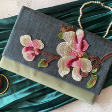 Load image into Gallery viewer, #13 The Singapura Collection