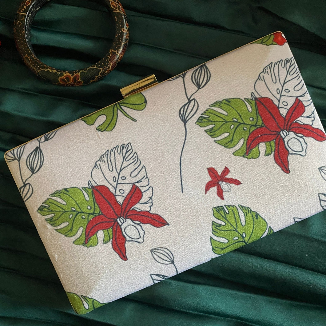 #37 The Singapura Collection- with chain strap